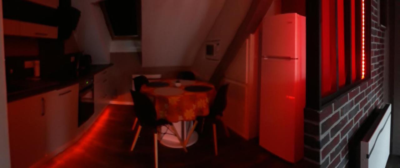 Gite Les Combles Du Bonheur Colmar Eksteriør bilde